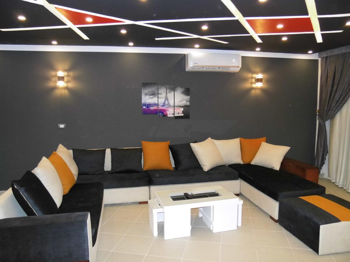 Apartment Three-bedroom At Louly